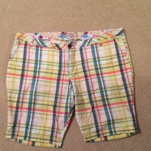 Arizona Jean Company Junior Plus Burmuda Shorts